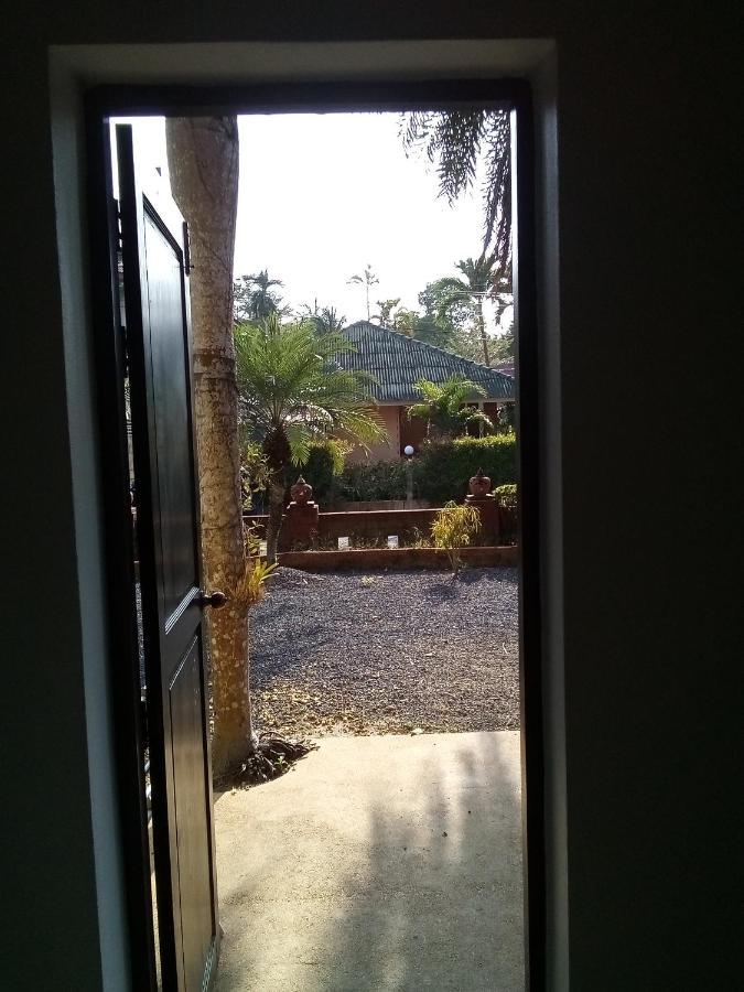 Villa Chaya Khaulak Kültér fotó